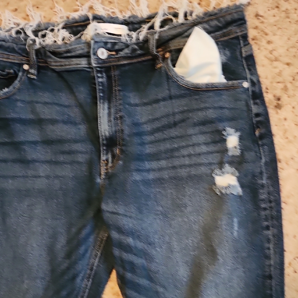 KanCan High Rise Distressed Blue Jeans PRICE IS FIRM - Picture 4 of 9